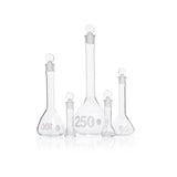24187. MATRAZ VOLUMETRICO DE VIDRIO 100ML CLASE A, BOCA ANCHA C/TAPON DE VIDRIO KIMAX