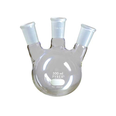 15195. MATRAZ DESTILACION DE VIDRIO 500ML, 3 BOCAS ANGULADO 3 JUNTAS 24/40 - PYREX