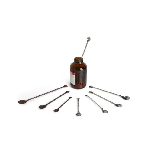 31145. CUCHARA DE ACERO INOXIDABLE RECUBIERTO DE TEFLON C/DOBLE PUNTA 0.5 Y 2ML BEL-ART