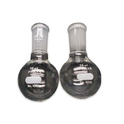 15173. MATRAZ DE EBULLICION DE VIDRIO 50ML FONDO REDONDO PARED GRUESA UNION ESMERILADA 24/40 - PYREX