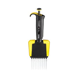 3692. MICROPIPETA MULTICANAL 8 CANALES VOLUMEN VARIABLE 5-50UL F2 AMARILLO - FINNPIPETTE