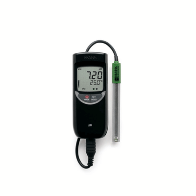 55191. MEDIDOR MULTIPARAMETRICO PORTATIL PH/TEMPERATURA IMPERMEABLE C/ELECTRODO CUERPO DE TITANIO Y SENSOR DE TEMPERATURA INTEGRADO HANNA