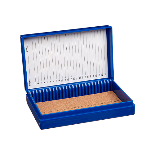 13309. CAJA P/25 LAMINILLAS DE PLASTICO ABS AZUL C/INTERIOR DE CORCHO, TARJETA DE IDENTIFICACION NUMERADA C/BROCHE - HEATHROW