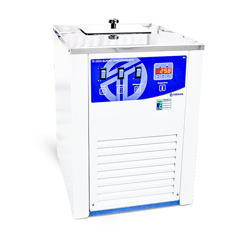 5363. BANO TERMOSTATICO DIGITAL 5LT -10/60°C, CAPACIDAD DE REFRIGERACION 521 BTU/HR A 0°C TECNAL