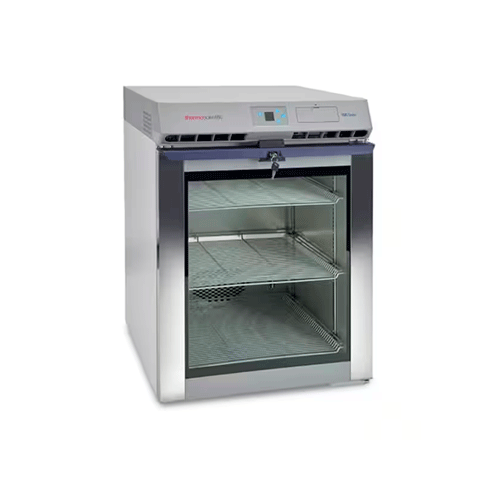 25413. REFRIGERADOR SERIE TSG 5.5FT3 (156LT) +2/9°C NEMA 5-5P C/3 ESTANTES Y PUERTA SOLIDA 100-240V 50/60HZ THERMO SCIENTIFIC